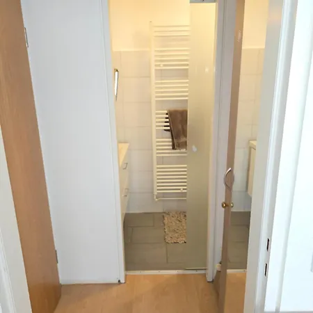 2 X Bei Augsburger Platz 1x Nr 5 - Mit Balkon Und Parkplatz Und 1 X Nr5-b - 2 Zw Ohne Balkon Und Parkplatz