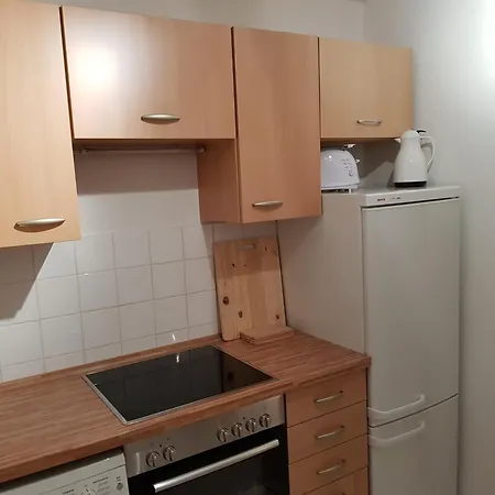 2 X Bei Augsburger Platz 1x Nr 5 - Mit Balkon Und Parkplatz Und 1 X Nr5-b - 2 Zw Ohne Balkon Und Parkplatz