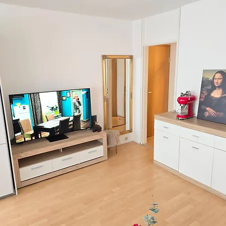 2 X Bei Augsburger Platz 1x Nr 5 - Mit Balkon Und Parkplatz Und 1 X Nr5-b - 2 Zw Ohne Balkon Und Parkplatz Appartamento Stoccarda