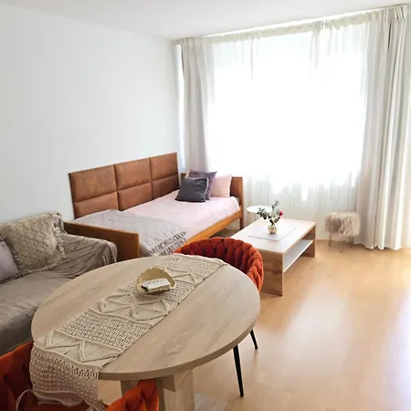 2 X Bei Augsburger Platz 1x Nr 5 - Mit Balkon Und Parkplatz Und 1 X Nr5-b - 2 Zw Ohne Balkon Und Parkplatz Apartman