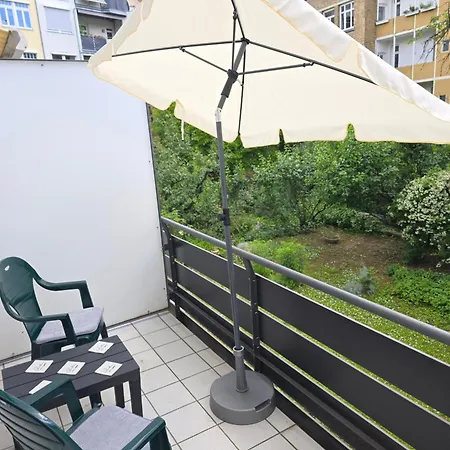 2 X Bei Augsburger Platz 1x Nr 5 - Mit Balkon Und Parkplatz Und 1 X Nr5-b - 2 Zw Ohne Balkon Und Parkplatz