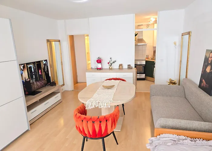 2 X Bei Augsburger Platz 1x Nr 5 - Mit Balkon Und Parkplatz Und 1 X Nr5-b - 2 Zw Ohne Balkon Und Parkplatz