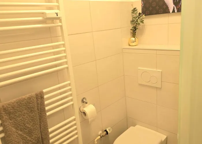 2 X Bei Augsburger Platz 1x Nr 5 - Mit Balkon Und Parkplatz Und 1 X Nr5-b - 2 Zw Ohne Balkon Und Parkplatz Apartman Stuttgart