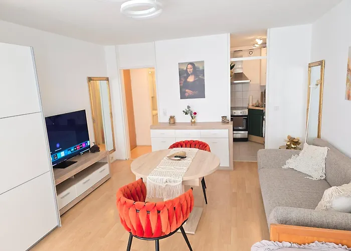Apartman 2 X Bei Augsburger Platz 1x Nr 5 - Mit Balkon Und Parkplatz Und 1 X Nr5-b - 2 Zw Ohne Balkon Und Parkplatz *