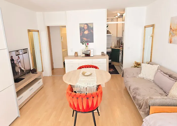 2 X Bei Augsburger Platz 1x Nr 5 - Mit Balkon Und Parkplatz Und 1 X Nr5-b - 2 Zw Ohne Balkon Und Parkplatz * Stuttgart