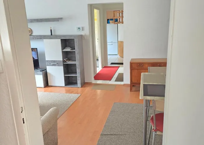2 X Bei Augsburger Platz 1x Nr 5 - Mit Balkon Und Parkplatz Und 1 X Nr5-b - 2 Zw Ohne Balkon Und Parkplatz Stuttgart
