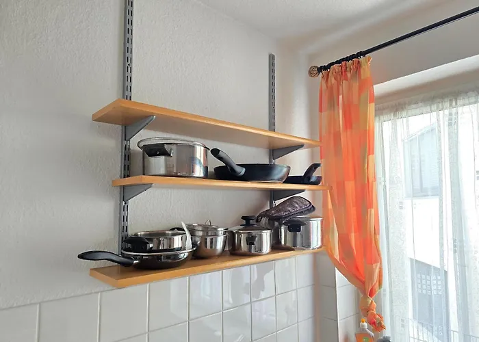 2 X Bei Augsburger Platz 1x Nr 5 - Mit Balkon Und Parkplatz Und 1 X Nr5-b - 2 Zw Ohne Balkon Und Parkplatz Stuttgart